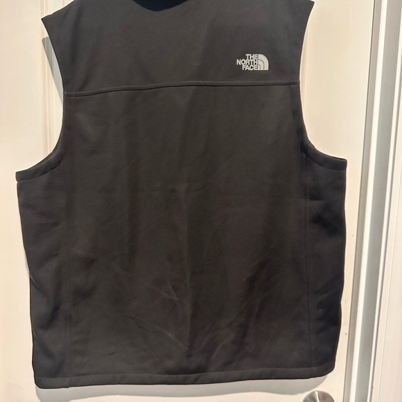 The North Face Black Vest - Picture 4 of 7
